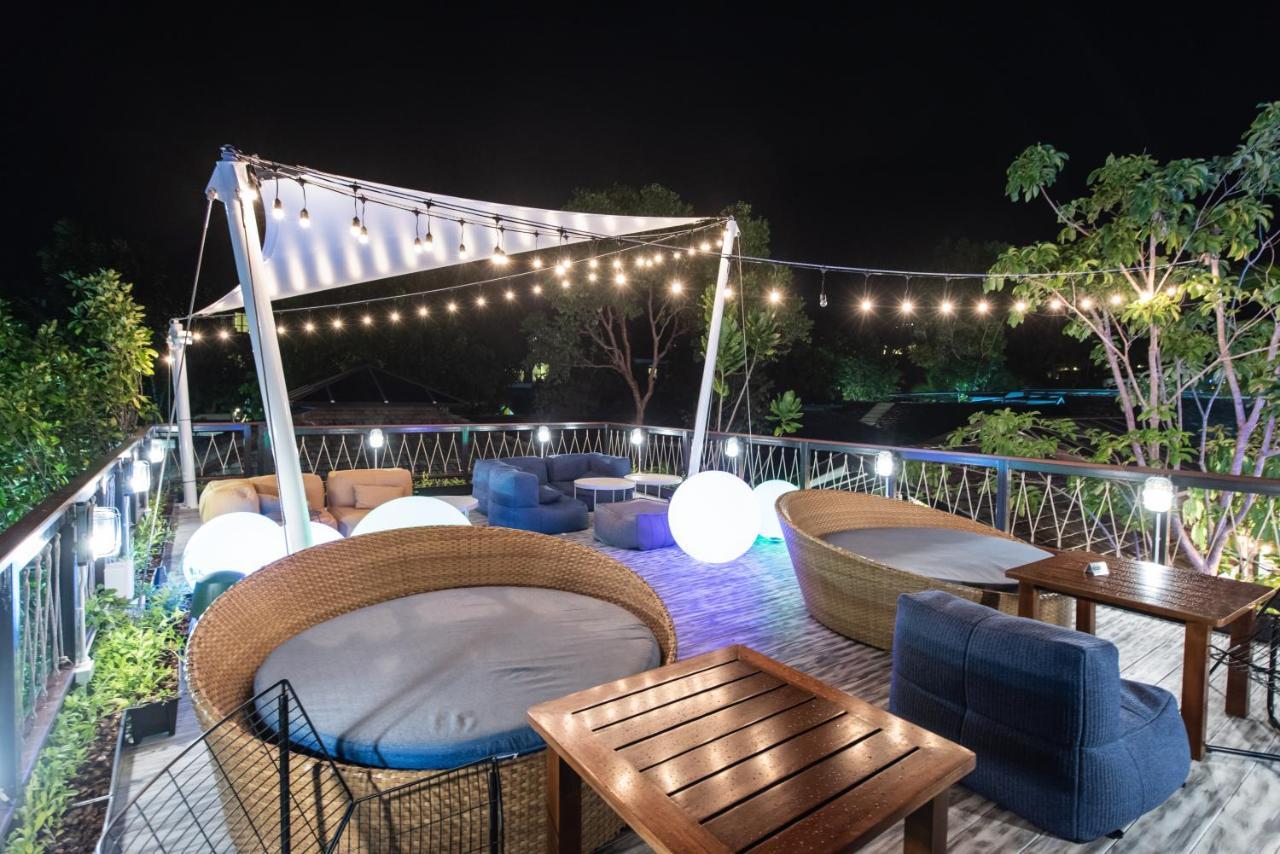 Holiday Style Ao Nang Beach Resort, Krabi Exterior photo