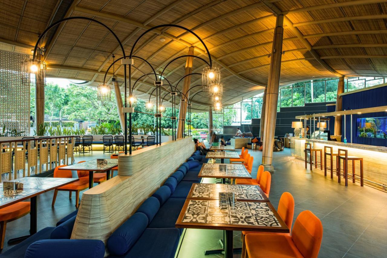 Holiday Style Ao Nang Beach Resort, Krabi Exterior photo